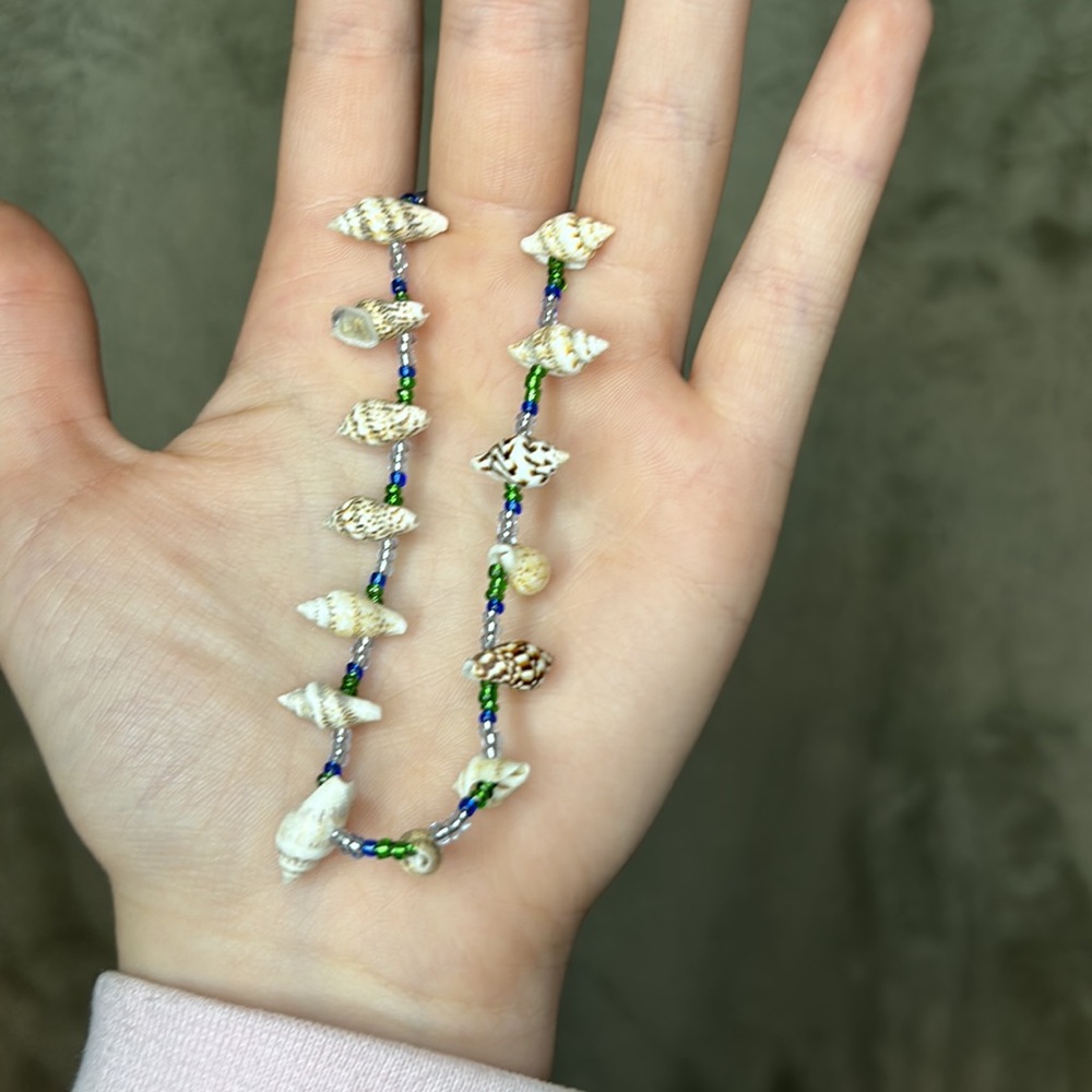 Handmade Shell Anklet! - Picture 2 of 3